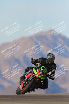 media/Dec-15-2023-Apex Assassins (Fri) [[91f19fb1c7]]/Trackday 2/Session 5 (Turn 9)/